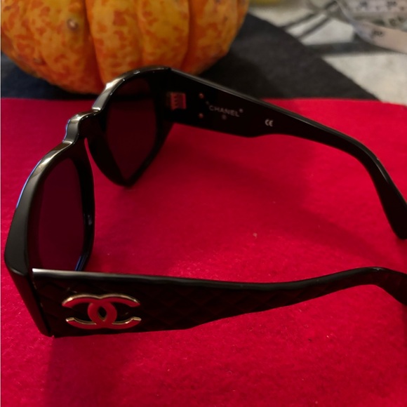 Authentic Chanel Cocomark Black Square Lens Sunglasses - Picture 5 of 16